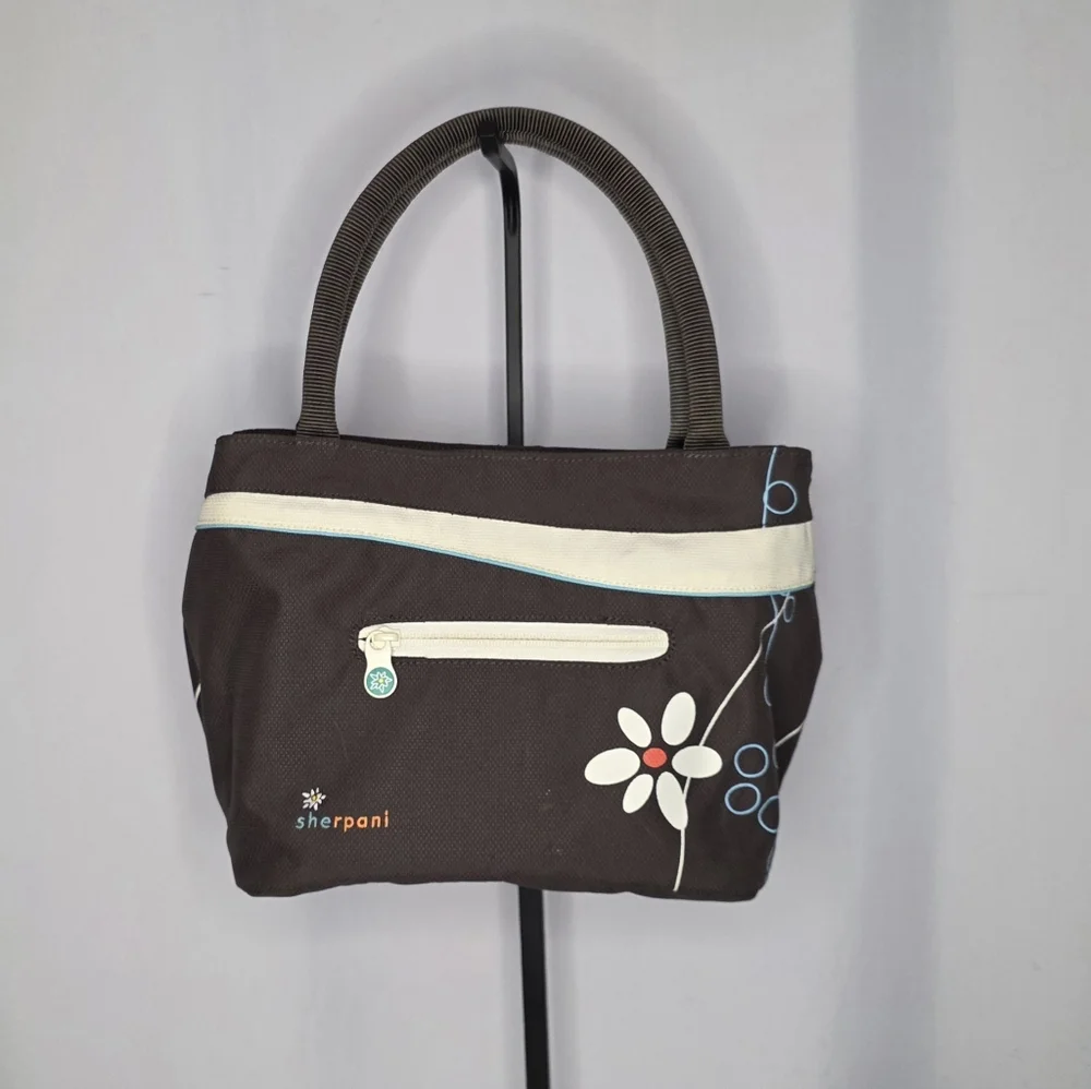 Sherpani Reversible Tote Bag | Floral Blue & Brown | Lightweight Zip Tote - Picture 3 of 4